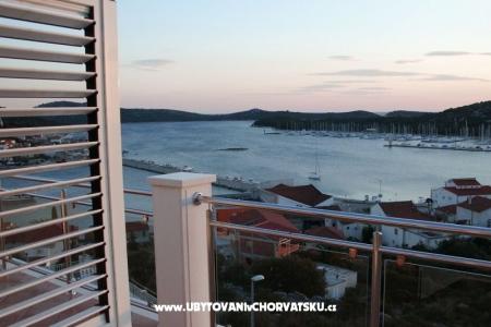 Apartments Ante photo 4