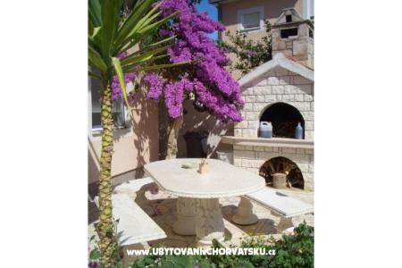 Apartments Knezevic photo 4