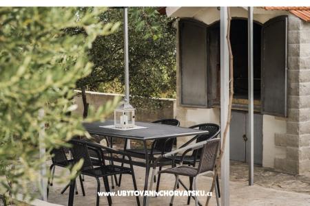 Apartments Magnolia Radačić photo 5