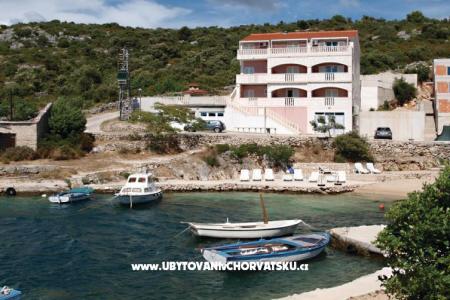 Apartments Sandra Rogoznica Croatia