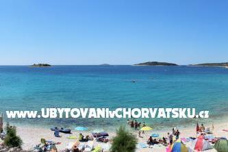 Doogaloo Apartments Rogoznica Croatia