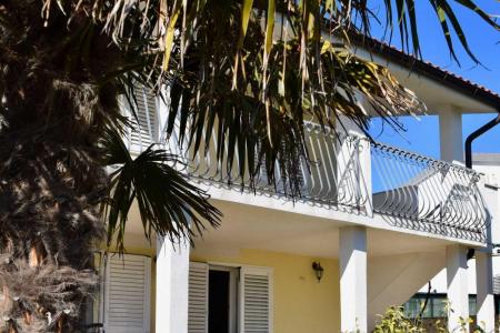 Oliva Ražanj Rogoznica Croatia