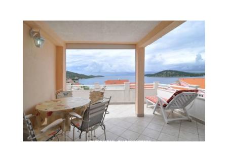 Apartments Rade Rogoznica Croatia