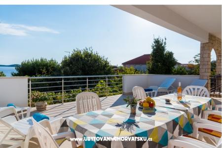 Sweet Mamma - 30m from the beach photo 2