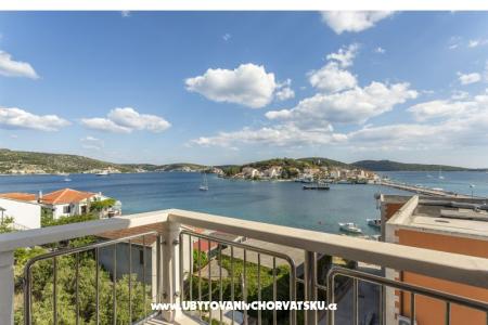 Flores Luxury Suites photo 4