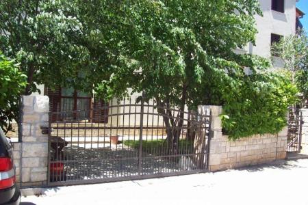 Apartments Lidija photo 2