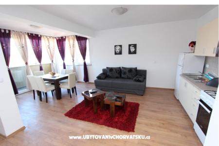Apartments Natasa photo 3