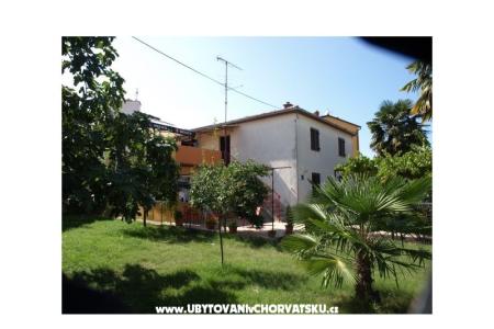 Apartments Oriana photo 2