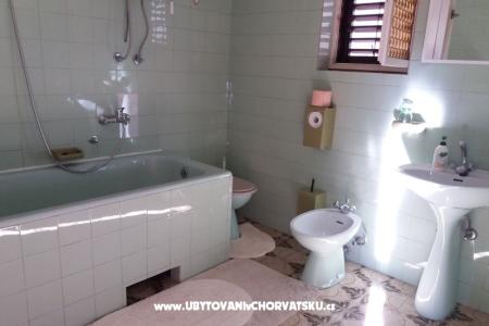 Apartments Gović photo 5