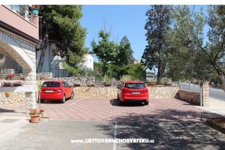 Apartments Petar Kuvač photo 2