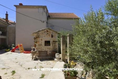 Apartments Sanja   photo 2