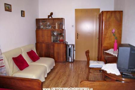 Apartment Jela photo 3