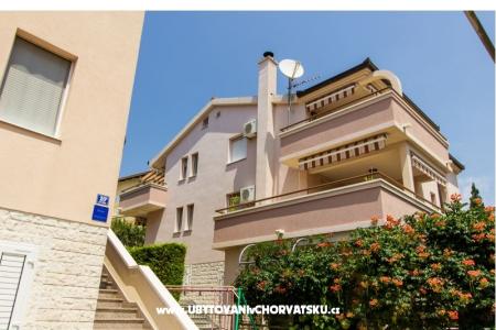 Apartment Zaboric Terrace photo 4