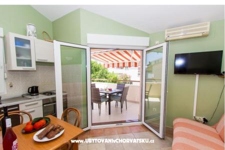 Apartment Zaboric Terrace photo 5