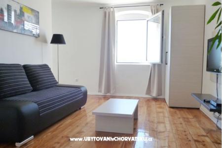 Apartments LIFE photo 2