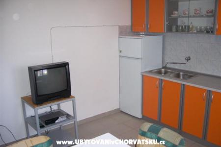 Apartments MID photo 3