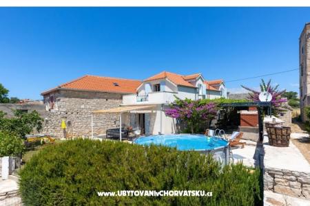 Hacienda Dora photo 3