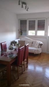 Apartment Dunja Split photo 2