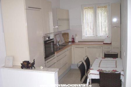 Apartment Varos photo 3