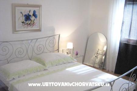 Apartments Dijana photo 4
