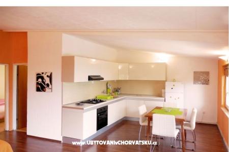 Apartments Dijana photo 5