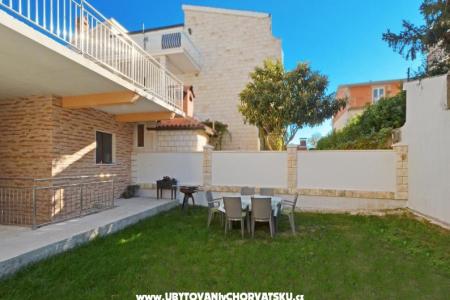 Lobster Apartments photo 5