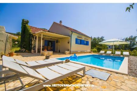 Villa Romansa- 22 km from Split photo 3