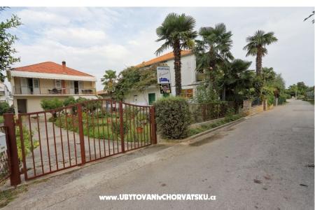 Apartments Budrak photo 4