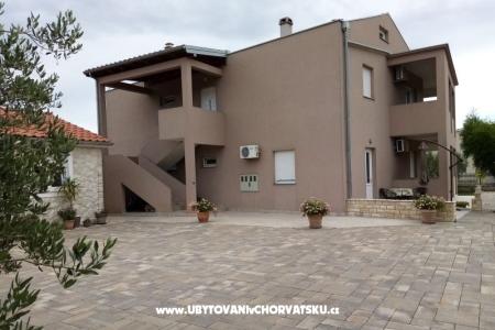 Apartments Lara photo 3