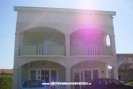 Apartments Oliva photo 2