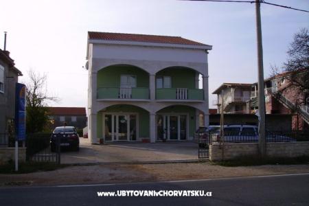 Apartments Oliva photo 3