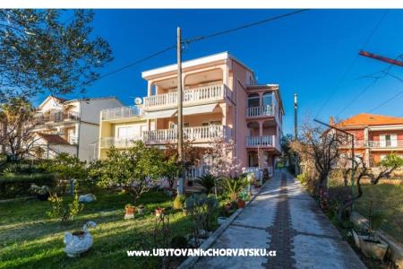 Apartments Peričić photo 4