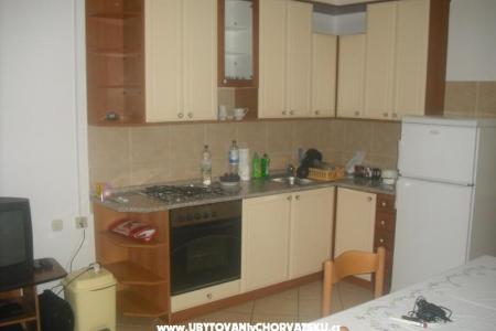Apartments Sandra photo 4