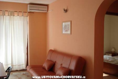 Apartments Sandra Sukošan photo 3