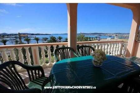 Apartments Sea view photo 3