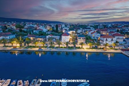 Design Apartments Dijan photo 4