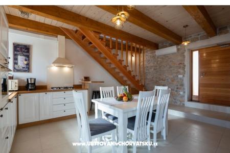 Holiday House San Cassiano  photo 2