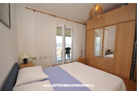Apartment Elena photo 2