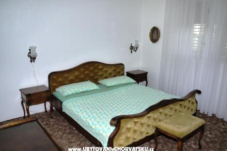 Apartment Lana photo 4