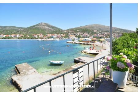 Apartment Zoranka on the beach photo 2