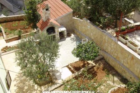 Apartments Aniva photo 2