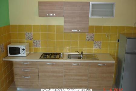 Apartments Ante  photo 2
