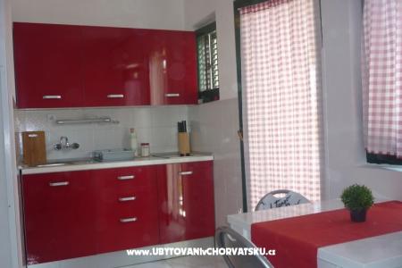 Apartments Bruna photo 4