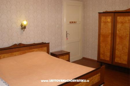 Apartments Gardijan photo 2