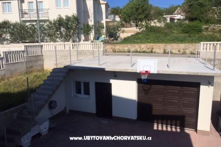 Apartments Madzar photo 5