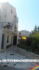 Apartments Malic photo 5