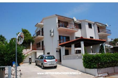 Apartments Nedoklan photo 2