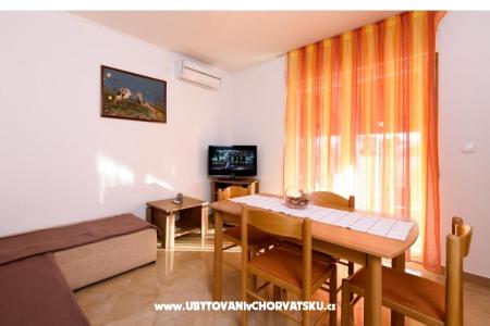 Apartments Petra photo 3