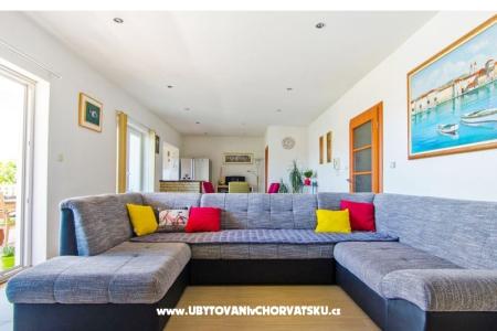 Apartment Milla photo 2