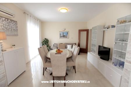 Apartments Carmen photo 4